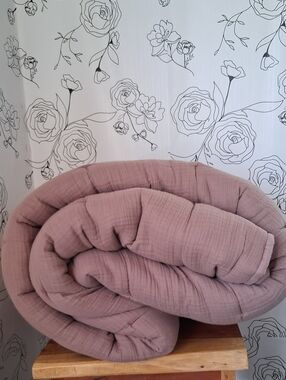 Quince 100% Organic Cotton Gauze Dream Quilt Twin Mauve